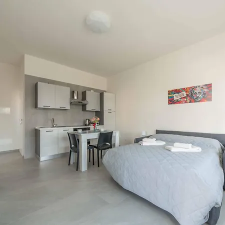 Daire Marilyn&einstein - Modern And Cozy